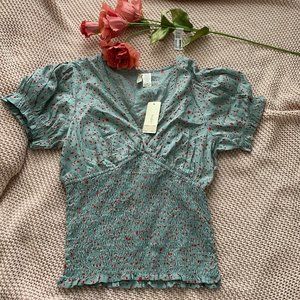 NWT 🏷 Japna Smocked Blouse